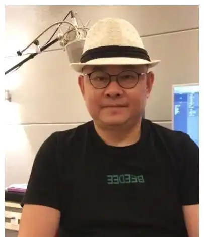 曾经火的一塌糊涂的歌手,时隔多年为何不见露面,他们都在干什么
