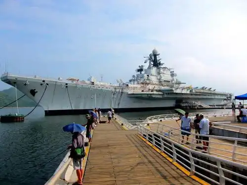 明斯克航母的风云变迁
