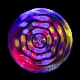 日本一项新的服务花钱租中年大叔
