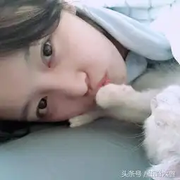 能唱会跳,长相甜美,人气超高,她会是下一个蔡徐坤吗
