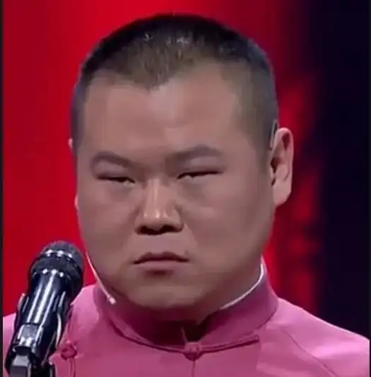 岳云鹏在春晚后台看到了蒋大为,十分礼貌的喊了声老师好可蒋大为扳着脸
