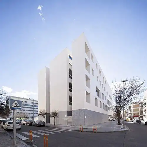 西班牙科尔多瓦大学教学中心大楼
