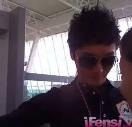 李敏镐张杰土气吴亦凡惊艳钟汉良帅气男神卸妆照惨不忍睹
