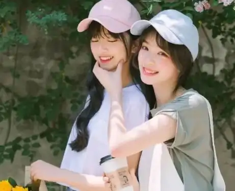 闺蜜家里突遭变故,父亲去世了,我该怎么安慰她
