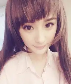 杨幂自拍变非主流细数女星绝美自拍照
