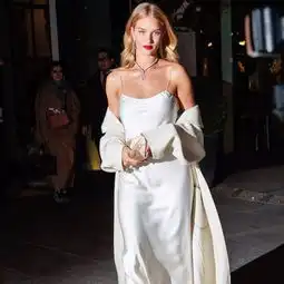 2018秋天最流行的6款裙子,不要太美了
