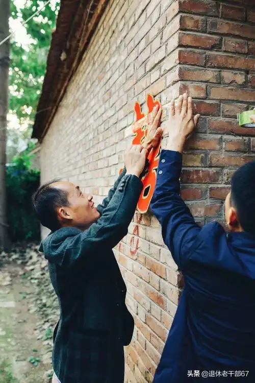 哥哥在部队混出名堂后,将务农的嫂子抛弃,当时她只提出一个要求
