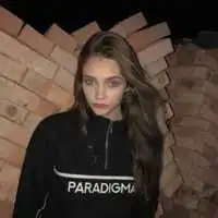 ins高级欧美女生头像
