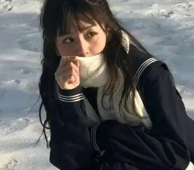 初中班级,自认为很丑的3种女生,却是男生暗恋的对象
