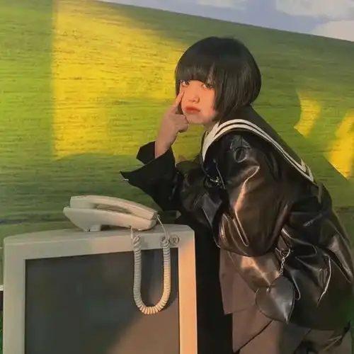 真人女生头像我想安静的难过,心存感激的生活
