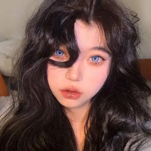 仙气飘飘的女生头像
