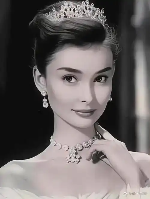 全球最美女性榜单出炉,中国仅一人入选,首位被称地球花赫本女演员泰勒斯威夫特莫妮卡贝鲁奇网易订阅
