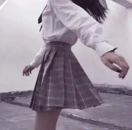 网易云热评我从未拥有过你一秒,心里却失去你过千万次
