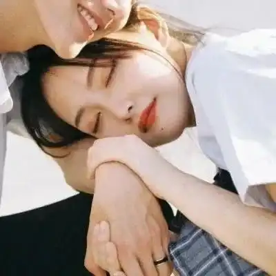 情头丨热恋情侣头像
