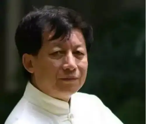 望子成龙,不如望子成人
