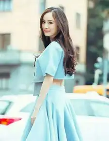 杨幂2016图片20张,好看的评为最佳
