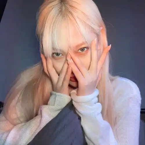 女野王专用的女生头像
