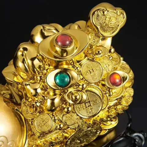 如果经济允许,客厅一定要备款高级摆件,狗年招财保平安
