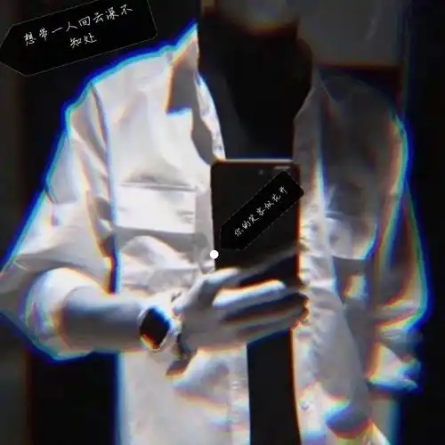 084诡异服装店l惊悚指数4
