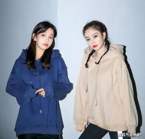 李小璐懒理恋情传闻亲自带货,与网红闺蜜合影颜值遭碾压
