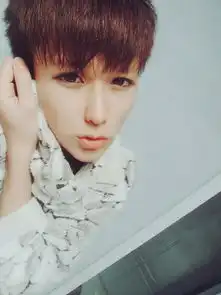 好看的头像女的男的情侣的都可以
