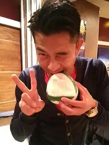 郭富城怪异腹肌搏出位男星肌肉等级大排行
