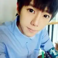 求男的中分头像
