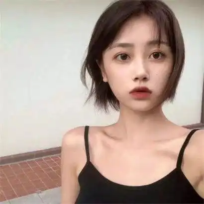 好看的短发女生头像,一生好运的打扮得很时尚的女生
