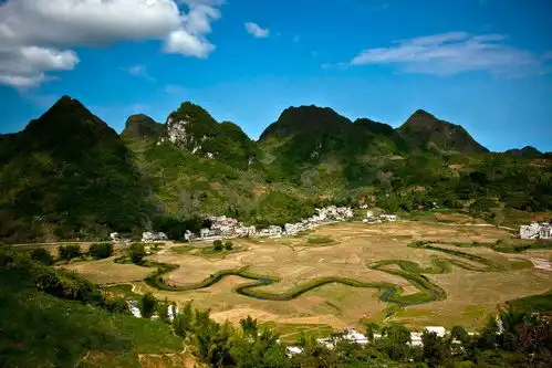 香喷喷的旅游饭,巴马乡亲吃上啦
