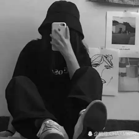 女生头像高冷黑暗系
