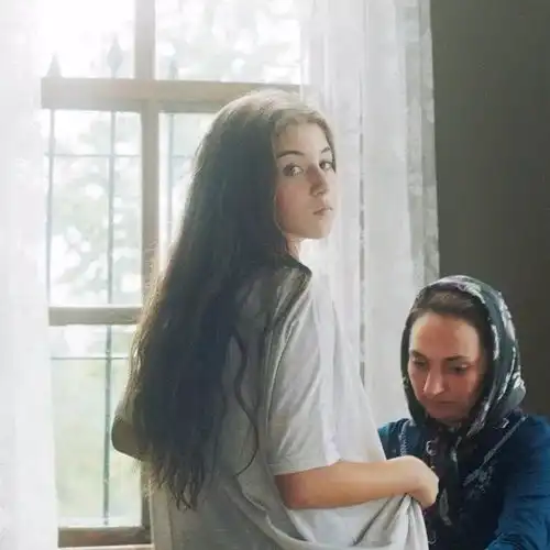 头像丨早知如此绊人心,何如当初莫相识
