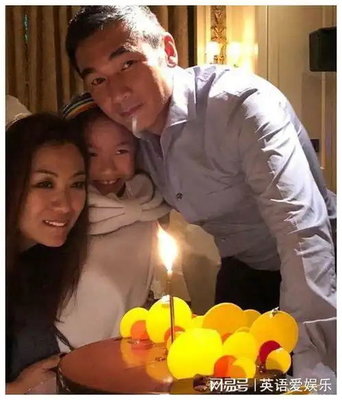 最丑港姐莫可欣曲折一生,虽然事业低迷,却得潜力股男友
