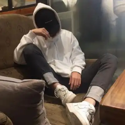男生头像你把所有温柔给了那个男生头像我要个性网
