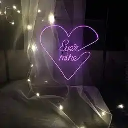 唯美有意境的霓虹灯头像大全触摸遥不可及离
