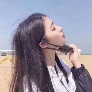 清纯系女神微信头像
