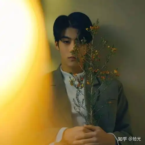 渣男头像冷酷帅气女生一看就心动的男生头像
