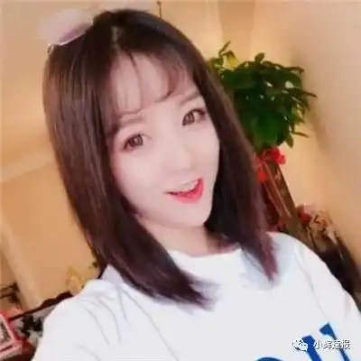 还有机会虎牙对莉哥戏唱国歌态度模棱两可,8字暗示可以重来
