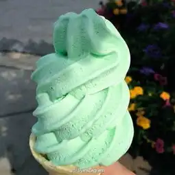 薄荷绿冰淇淋
