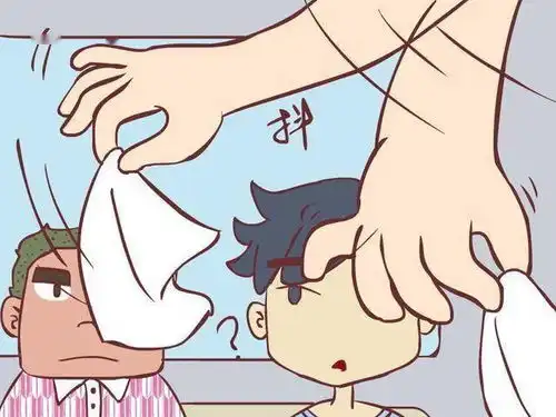 坐公交时,那些尴尬又搞笑的事漫画
