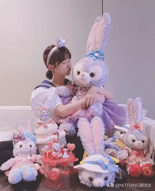 一只兔子横扫贵圈毛晓彤跟风发博,女星轮番上新闻,背后有来头

