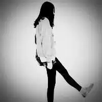 头像一个人孤独女微信头像图片大全
