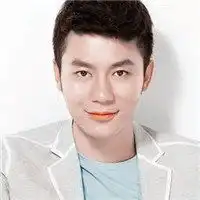 李晨头像高清图片大全名人李晨真人头像大图下载

