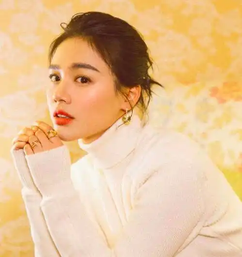 被讽刺,被忠告,被群嘲,金马影后马思纯到底做了什么
