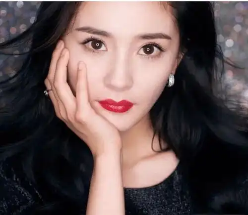 盘点娱乐圈的长腿女神,人间腿精,说的就是她们吧
