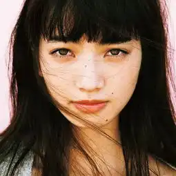 全球百美榜单出炉,17岁模特问鼎冠军,热巴中国第一美

