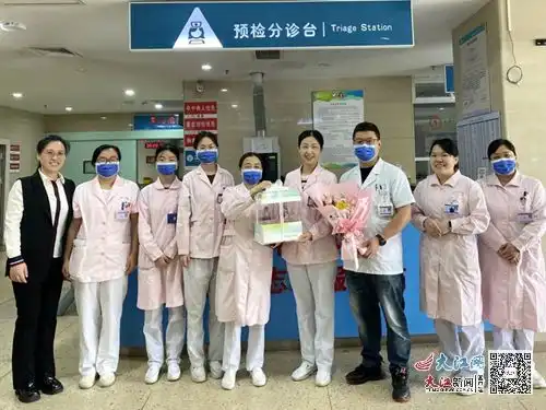九江市第一人民医院暖心护士节,鲜花礼赞天使组图
