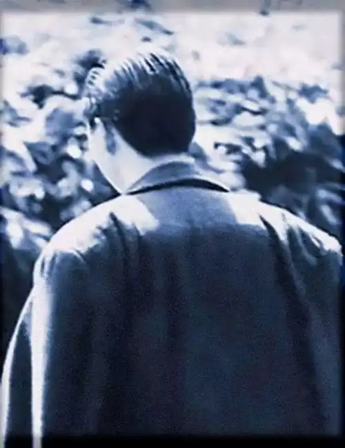 背影,一道最暖的风景感人
