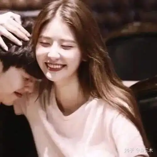 小情书丨月有众星我只要你
