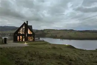 山宅小木屋田园牧歌式的建筑
