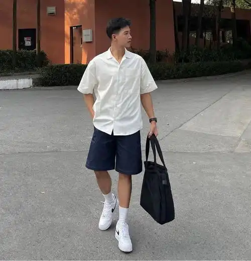 男生短袖衬衫怎么穿这3套搭配潮流帅气,值得尝试
